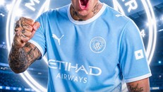  Man City đã đạt thỏa thuận với Chelsea về việc chiêu mộ tiền vệ Enzo Fernandez
