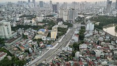 Dự án đầu tư xây dựng đường Vành đai 1, đoạn Hoàng Cầu - Voi Phục có tổng mức đầu tư 7.210 tỷ đồng từ nguồn ngân sách thành phố, điểm đầu tại nút giao Cát Linh - La Thành - Yên Lãng (Hoàng Cầu), điểm cuối tại nút giao Voi Phục. 