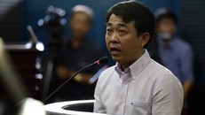 Nhiều ý kiến cho rằng cựu chủ tịch VN Pharma Phạm Minh Hùng lãnh 12 năm tù về tội buôn lậu là chưa phù hợp.