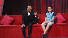 Chỉ mới 10 tuổi nhưng câu chuyện “tình trường” của cậu bé Gia Khánh lại khiến MC Lại Văn Sâm “giật mình”.