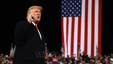 Tổng thống Donald Trump phát biểu trước những người ủng hộ tại thành phố Valdosta, bang Georgia ngày 5/12/2020.
