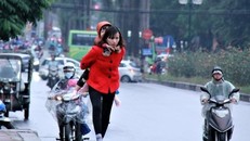 Hà Nội điều chỉnh giờ học để học sinh không phải đến trường quá sớm. (Ảnh: Vietnamnet)