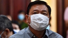 Ông Đinh La Thăng tại phiên tòa sáng 22/12. Ảnh: Duy Hiệu.