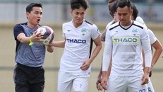 Thầy trò HLV Kiatisuk khó vô địch V-League