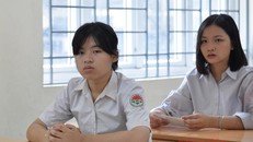 Thí sinh tại kỳ thi vào lớp 10 THPT Hà Nội năm học 2020-2021 (Ảnh: THUỶ NGUYÊN/Nhân Dân)