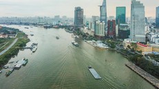 Sông Sài Gòn đoạn chảy qua trung tâm TP HCM năm 2020. Ảnh: Quỳnh Trần.