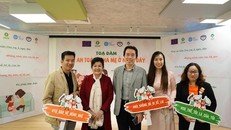 Các đại biểu tại buổi toạ đàm. (Ảnh: Quân đội Nhân dân)