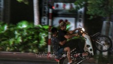 Tình trạng thanh, thiếu niên tụ tập đua xe, gây mất trật tự công cộng, mất an toàn giao thông diễn biến khá phức tạp. Ảnh: TTXVN