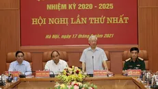 Trong ảnh: Tổng Bí thư Nguyễn Phú Trọng - Bí thư Quân ủy Trung ương, Chủ tịch nước Nguyễn Xuân Phúc, Thủ tướng Chính phủ Phạm Minh Chính và Thượng tướng Phan Văn Giang - Ủy viên Bộ Chính trị, Phó Bí thư Quân ủy Trung ương, Bộ trưởng Bộ Quốc phòng dự hội nghị. Ảnh: Trí Dũng – TTXVN 