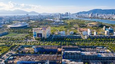 Không bị ảnh hưởng bởi Covid-19, cứ 1 tháng Đất Xanh Miền Trung cất nóc 1 dự án nhà ở hạng sang