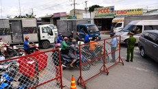 Một chốt kiểm soát tại cửa ngõ TP HCM. (Ảnh: Zing)