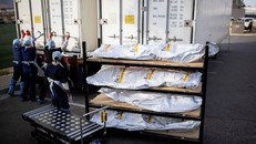 Thi thể những người qua đời vì COVID-19 tại bang Texas, Mỹ. (Ảnh: Reuters)