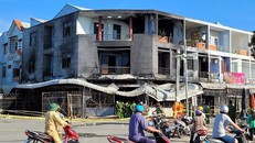 Tiệm vải sau vụ cháy. (Ảnh: G.Thịnh)