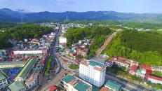 Lòng chảo Mường Thanh đang dần hồi sinh sau Chiến thắng Điện Biên Phủ. (Ảnh: Phan Tuấn Anh/TTXVN) 