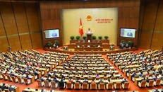 Chủ tịch Quốc hội Vương Đình Huệ phát biểu khai mạc Kỳ họp thứ ba, Quốc hội khóa XV. Ảnh: Văn Điệp - TTXVN