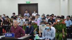 Các bị cáo tại phiên tòa. (Ảnh: Kim Anh/TTXVN)