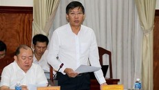 Ông Lê Tuấn Phong, Chủ tịch Ủy ban Nhân dân tỉnh Bình Thuận, phát biểu tại buổi làm việc. (Ảnh: Nguyễn Thanh/TTXVN)