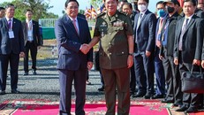 Thủ tướng Phạm Minh Chính và Thủ tướng Campuchia Hun Sen tại Lễ kỷ niệm 45 năm "Hành trình hướng tới lật đổ chế độ diệt chủng Pol Pot" của Thủ tướng Campuchia Samdech Techo Hun Sen (20/6/1977 - 20/6/2022) - Ảnh: VGP