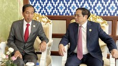 Thủ tướng Phạm Minh Chính Thủ tướng Phạm Minh Chính gặp Thủ tướng Indonesia Joko Widodo. (Ảnh: TTXVN)