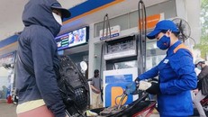 Một điểm bán lẻ xăng dầu của Petrolimex. (Ảnh: PV/Vietnam+)