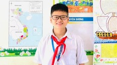 Em Hoàng Mạnh Chiến, học sinh lớp 7A2 trường THCS Cẩm Thịnh, thành phố Cẩm Phả, tỉnh Quảng Ninh. Ảnh: TTXVN