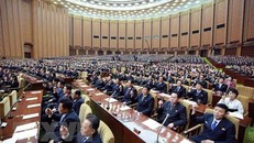 Toàn cảnh một phiên họp toàn thể Hội đồng Nhân dân Tối cao (Quốc hội) Triều Tiên tại Bình Nhưỡng. (Ảnh: AFP/TTXVN)