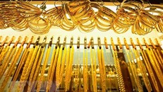 Cửa hàng kim hoàn tại Los Angeles, California, Mỹ. (Ảnh: AFP/TTXVN)