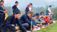 Phong tục đón Tết có tên Mo Tam Thát của người dân tộc Tày. (Ảnh: Báo Tài nguyên & Môi trường)