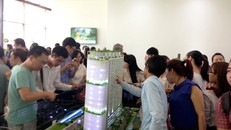 Nhiều dự án bất động sản vừa thấy bung hàng đã xuất hiện những chiêu tạo “sốt” ảo