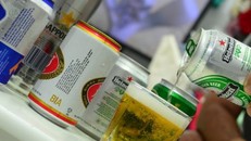 Bộ Công Thương khẳng định không dán tem bia