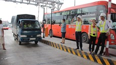  Trạm thu phí Cai Lậy (Tiền Giang) dự kiến thu phí lại từ đầu tháng 11. Ảnh:Hoàng Nam