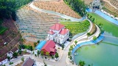 Phạt 500 triệu và cho tồn tại 'biệt phủ' Yên Bái
