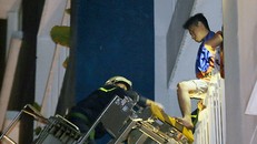 Nghi vấn trong vụ cháy chung cư Carina Plaza khiến 13 người chết