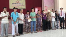 Gần 500 thẻ BHYT được trao tận tay người dân Bắc Bình