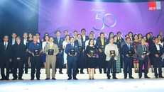 Đại diện HBC tại lễ Vinh danh 50 công ty kinh doanh hiệu quả nhất Việt Nam