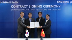 Ngân hàng Shinhan ra mắt thẻ Samsung Pay với dịch vụ chuyển khoản miễn phí