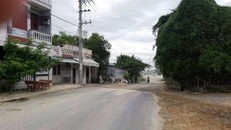 Con đường 1,9 km được tỉnh Quảng Nam đưa vào diện dự án BT vì cấp thiết nhưng đang bị chậm tiến độ chưa biết khi nào mới xong.