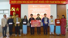 Quỹ học bổng tài năng TMS Group: Trao học bổng vun đắp tương lai