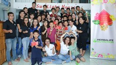 Các hoạt động tình nguyện được xây dựng dựa trên mục tiêu giúp đỡ những cộng đồng có hoàn cảnh khó khăn, đặc biệt là tập trung vào trẻ em.