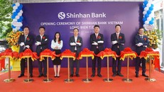 Phòng Giao dịch Long Biên tại TM5 & TM6, Tòa H4, Hope Residence, Đường Chu Huy Mẫn, Phường Phúc Đồng, Quận Long Biên, Hà Nội.