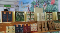 Không chỉ là thương hiệu trà nổi tiếng với các sản phẩm trà shan tuyết cổ thụ, Shanam còn phát triển dòng sản phẩm trái cây sấy dẻo tốt cho sức khỏe người tiêu dùng.