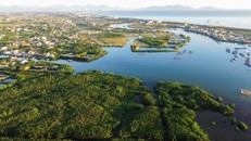 Dự án Casamia Balanca Hoi An nằm kế ngay khu dự trữ sinh quyển Rừng Dừa Bảy Mẫu.