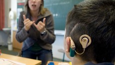 Thiết bị điện tử không phải là cứu cánh.