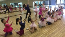 Không chịu được khổ đừng học múa