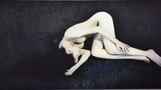 Xóa dần định kiến với ảnh nude