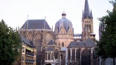 Nhà thờ chính tòa Aachen