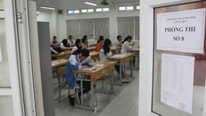 Học sinh thi vào lớp 10.