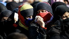 Người phụ nữ Mosul tìm thấy hy vọng trong trang sách