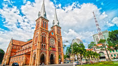 Nhà thờ Đức Bà Sài Gòn gần 140 năm tuổi