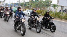 Dàn xe phân khối lớn diễu hành trước đêm nhạc tưởng nhớ Trần Lập